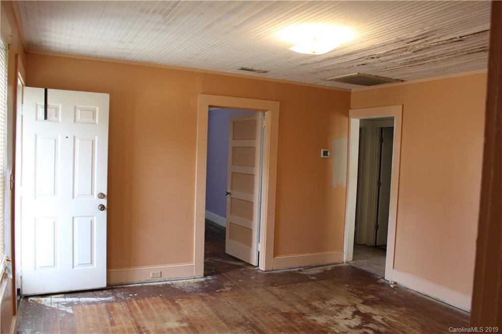 29 Hawthorne Street Sw Concord NC 28027