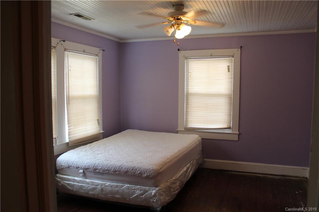 29 Hawthorne Street Sw Concord NC 28027
