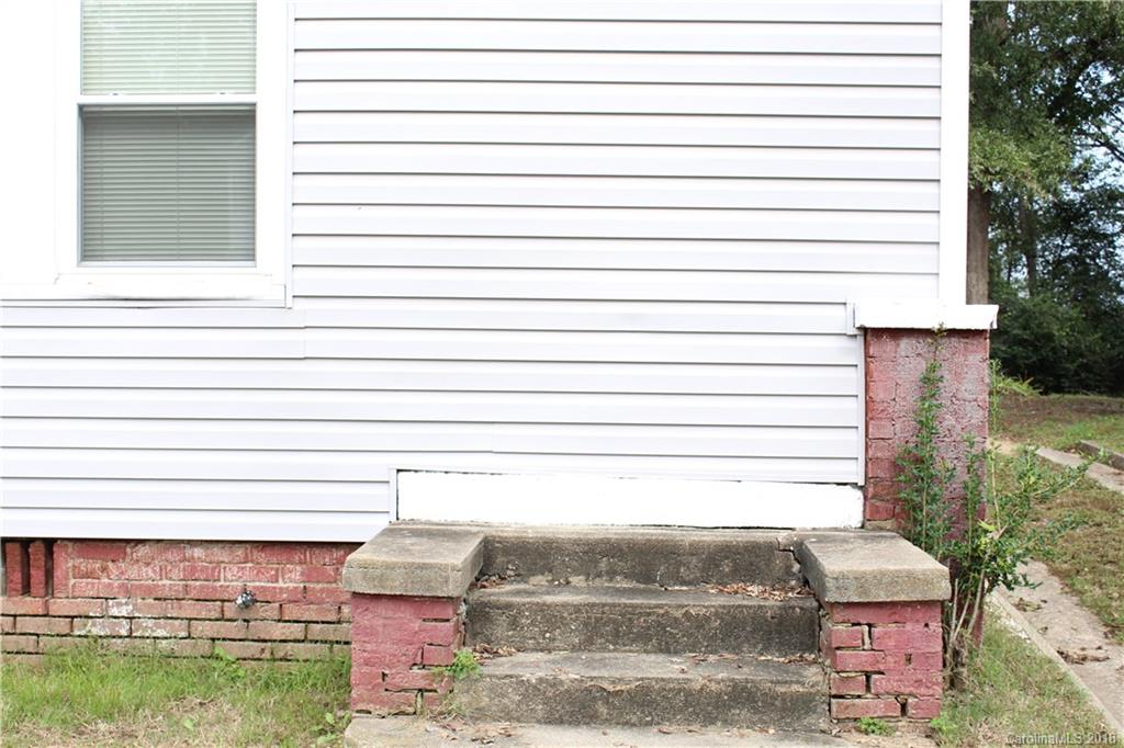 29 Hawthorne Street Sw Concord NC 28027