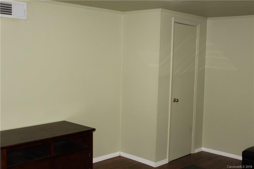 29 Hawthorne Street Sw Concord NC 28027