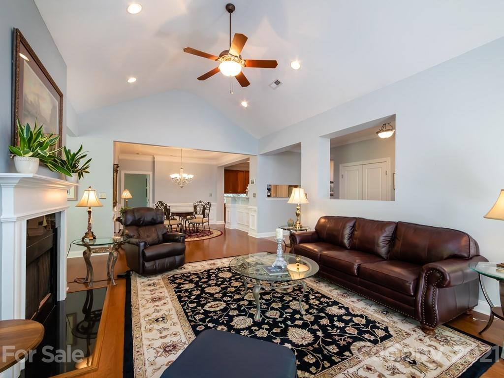 10710 Vicino Court Matthews NC 28105