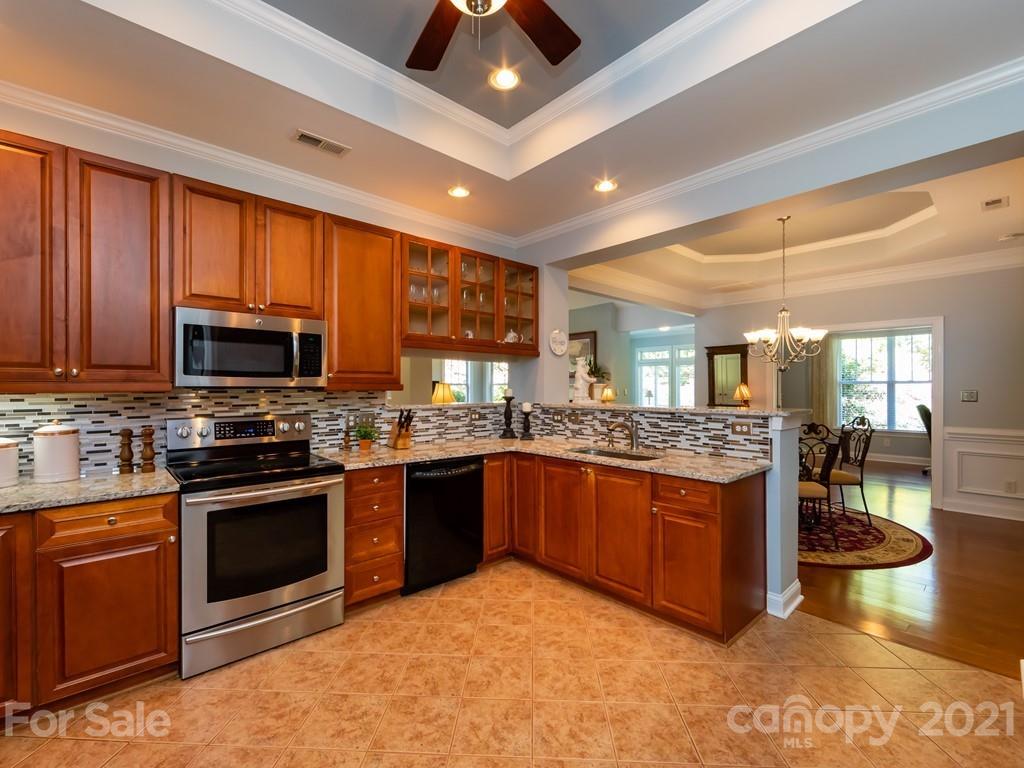 10710 Vicino Court Matthews NC 28105