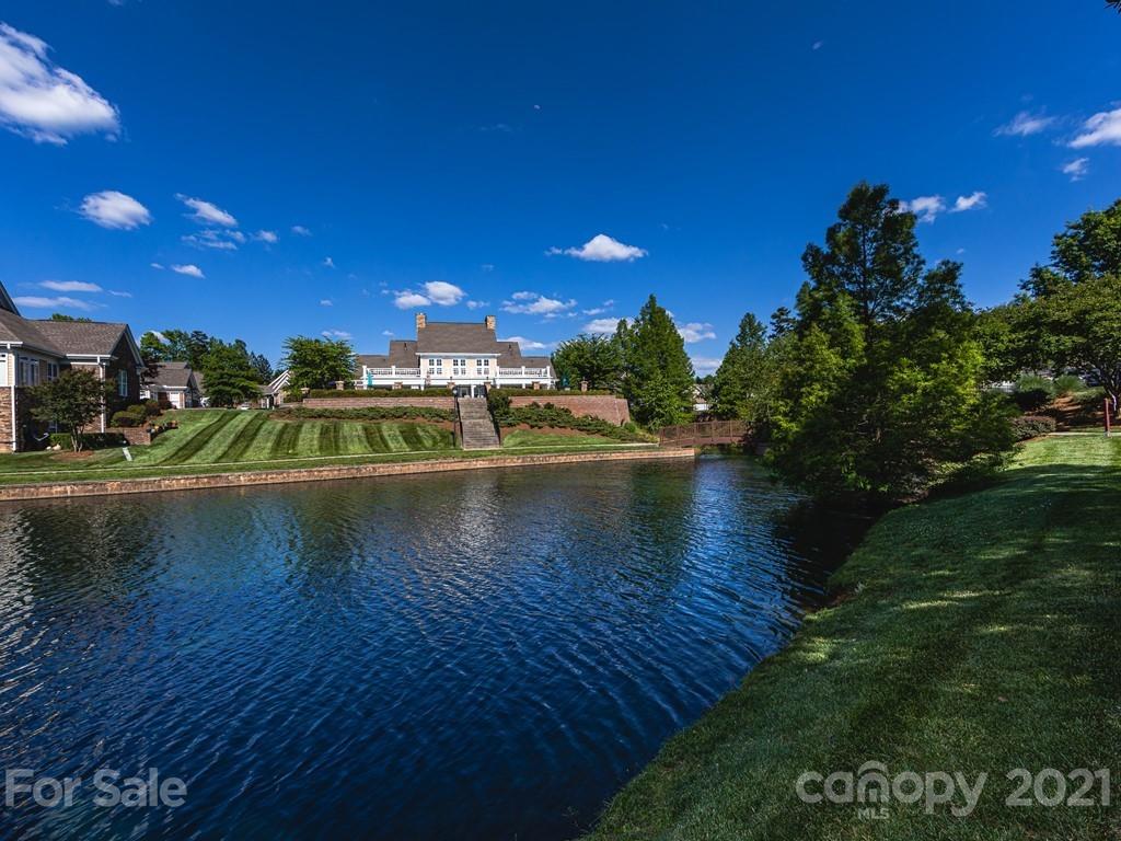10710 Vicino Court Matthews NC 28105
