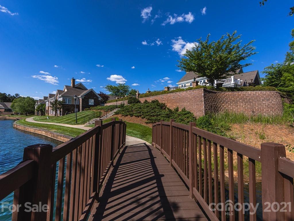10710 Vicino Court Matthews NC 28105