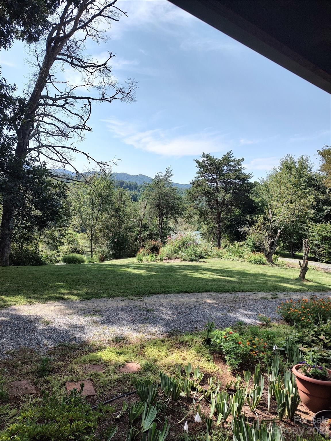 34 Chambers Drive Weaverville NC 28787
