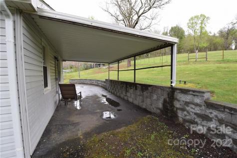 226 Jakes Branch Road Spruce Pine NC 28777
