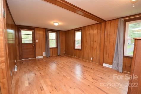 226 Jakes Branch Road Spruce Pine NC 28777