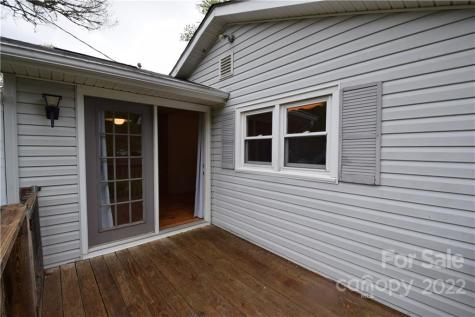 226 Jakes Branch Road Spruce Pine NC 28777