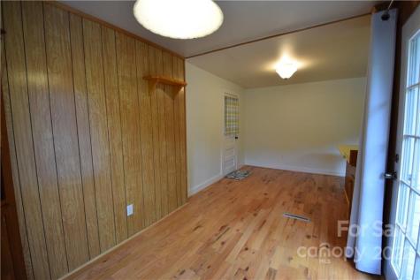 226 Jakes Branch Road Spruce Pine NC 28777