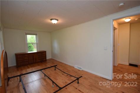 226 Jakes Branch Road Spruce Pine NC 28777