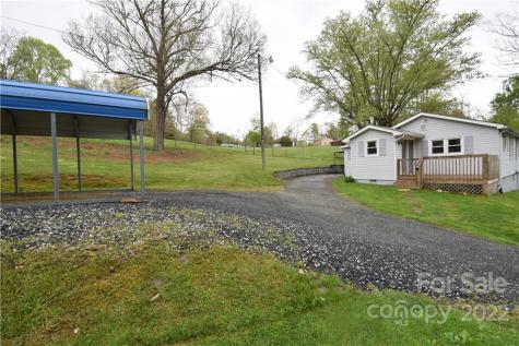 226 Jakes Branch Road Spruce Pine NC 28777