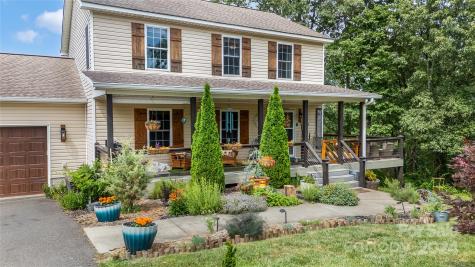 115 Knollway Court Asheville NC 28806