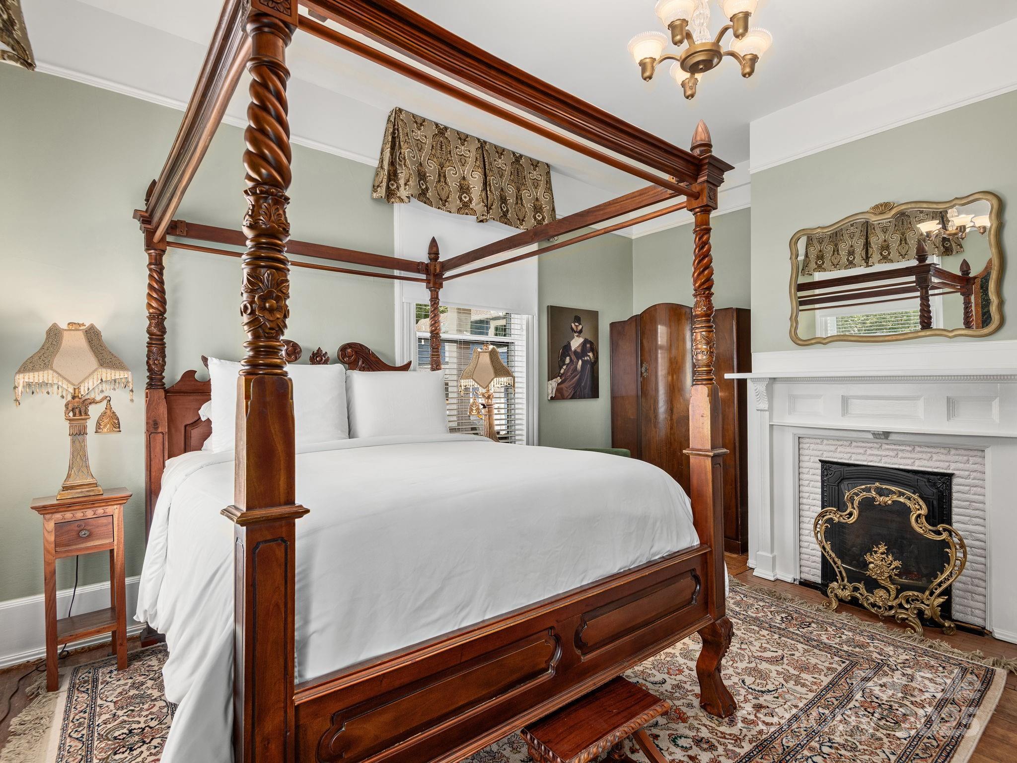 176 E Chestnut Street Asheville NC 28801