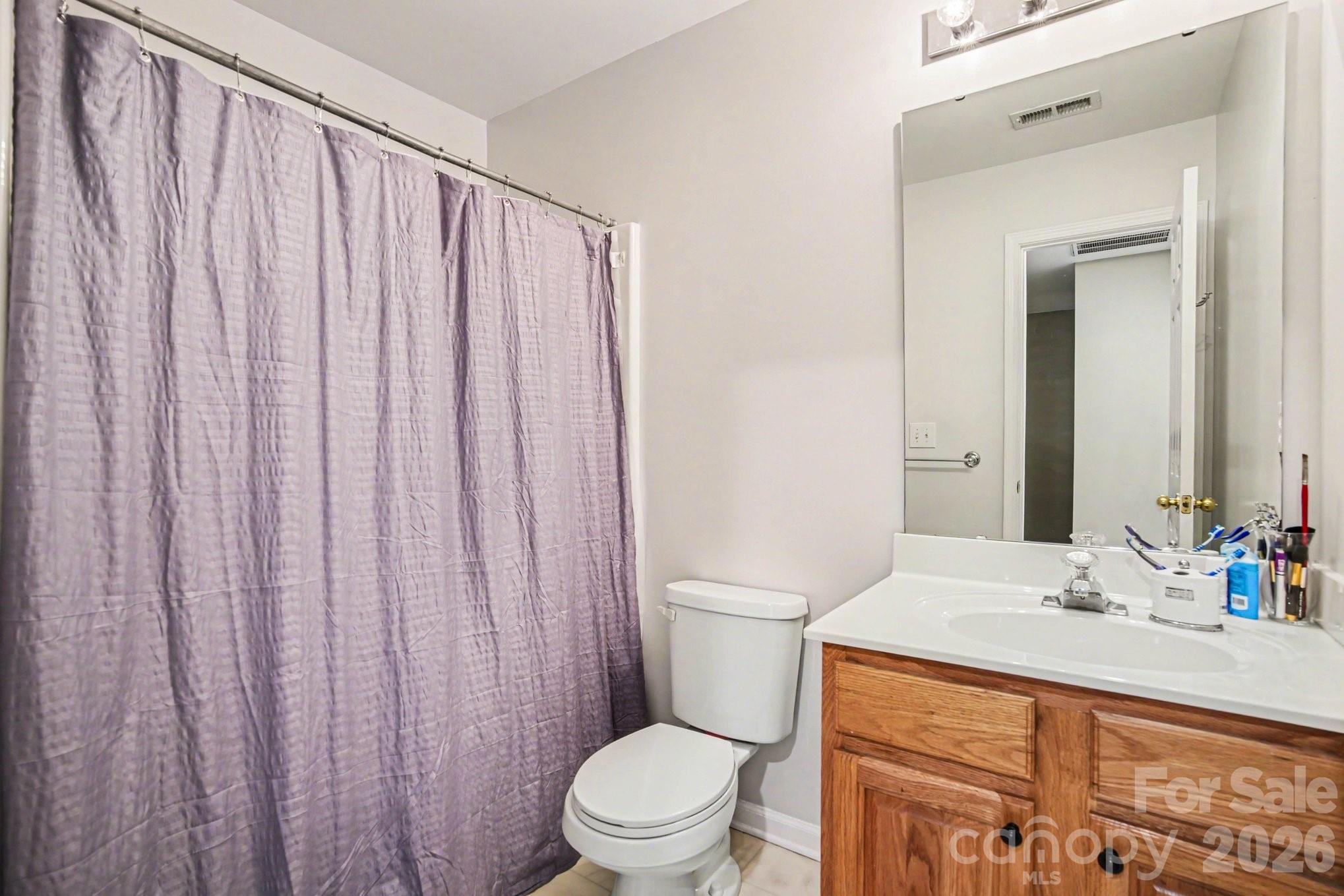 3915 Glenlea Commons Drive Charlotte NC 28216