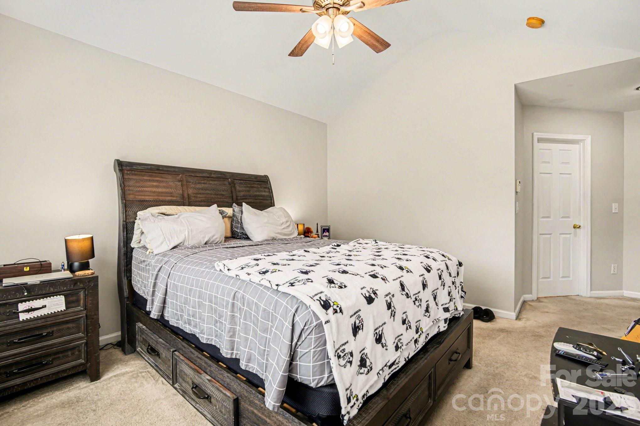 3915 Glenlea Commons Drive Charlotte NC 28216