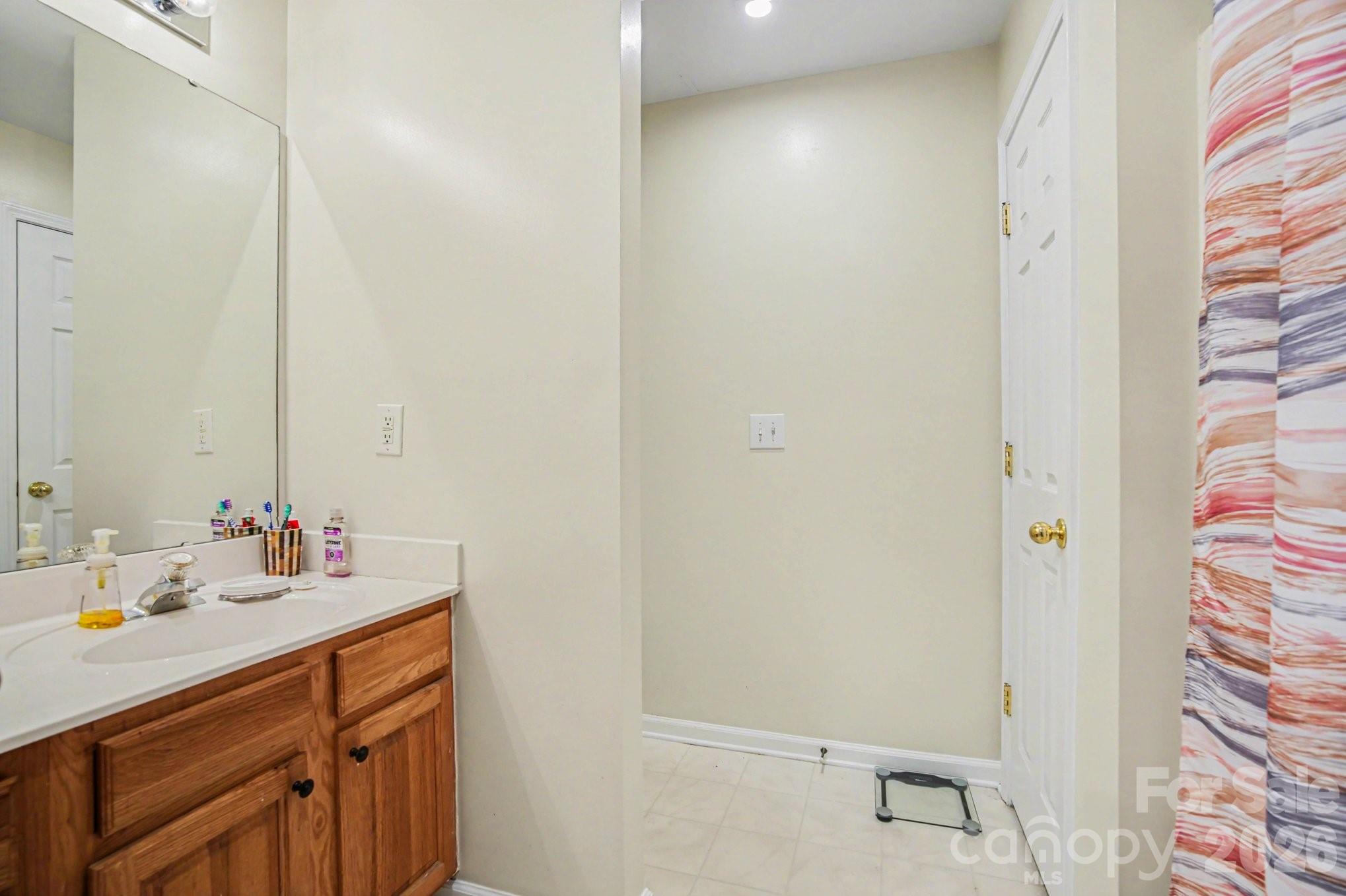 3915 Glenlea Commons Drive Charlotte NC 28216