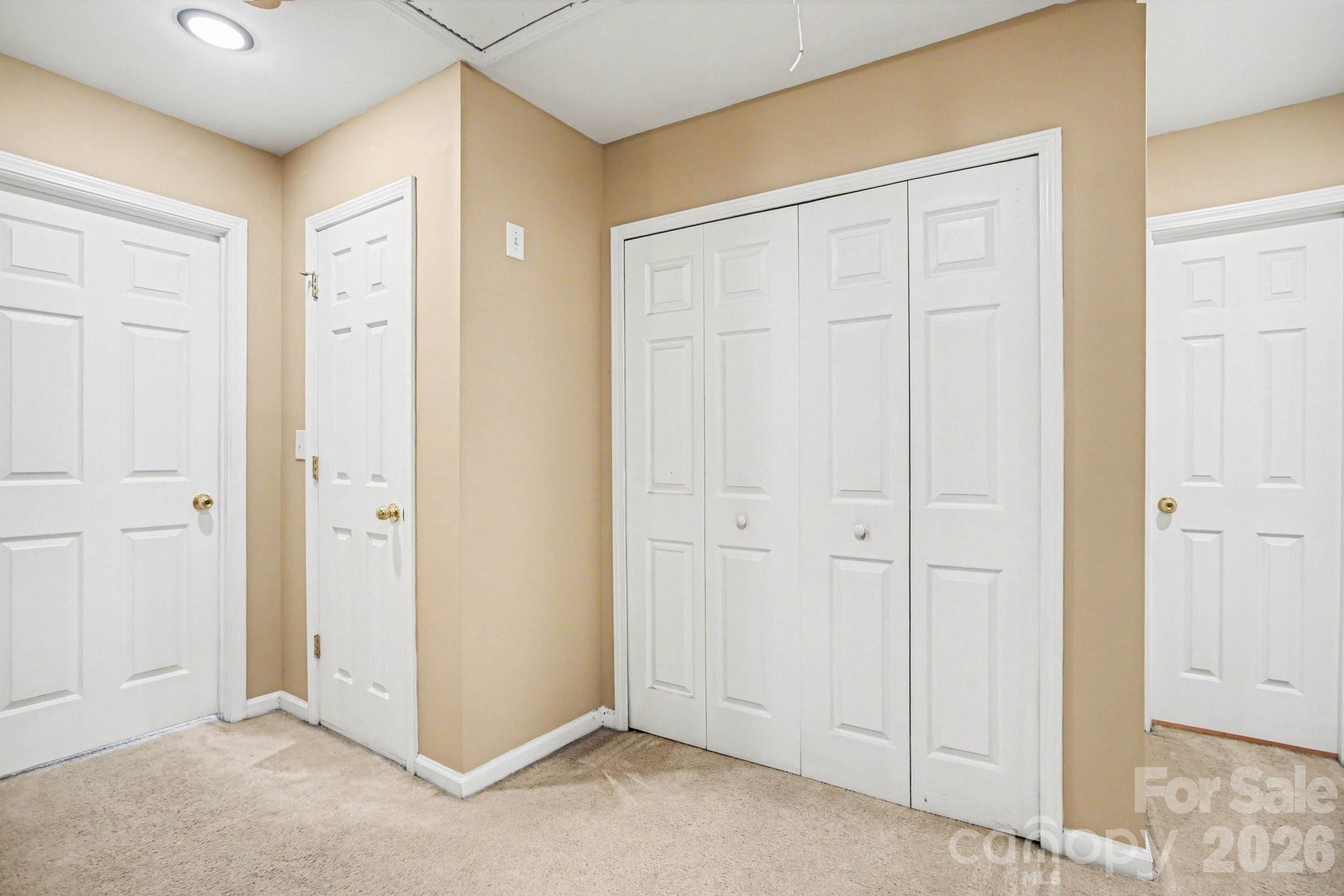 3915 Glenlea Commons Drive Charlotte NC 28216