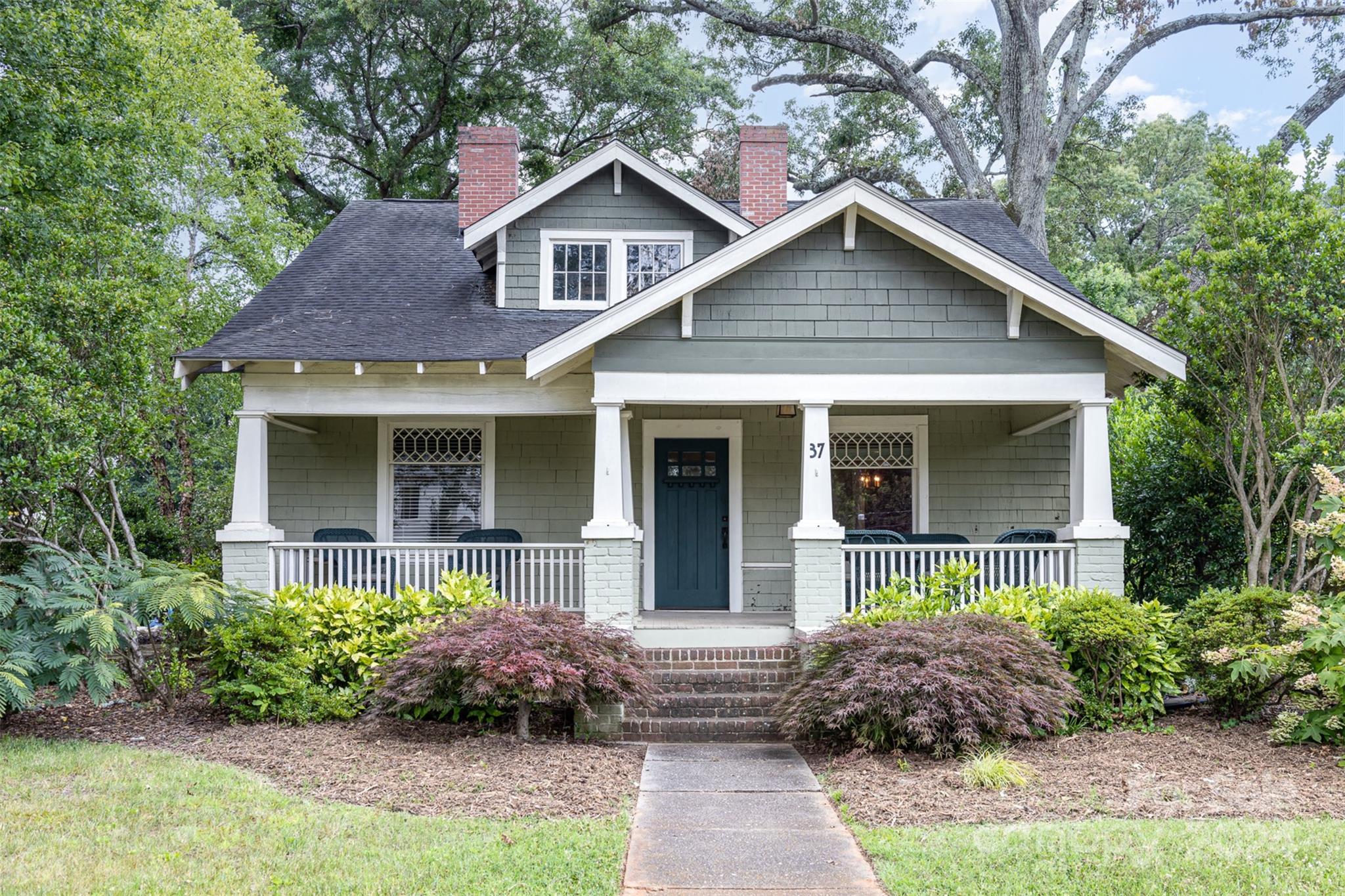 37 W Woodrow Avenue Belmont NC 28012