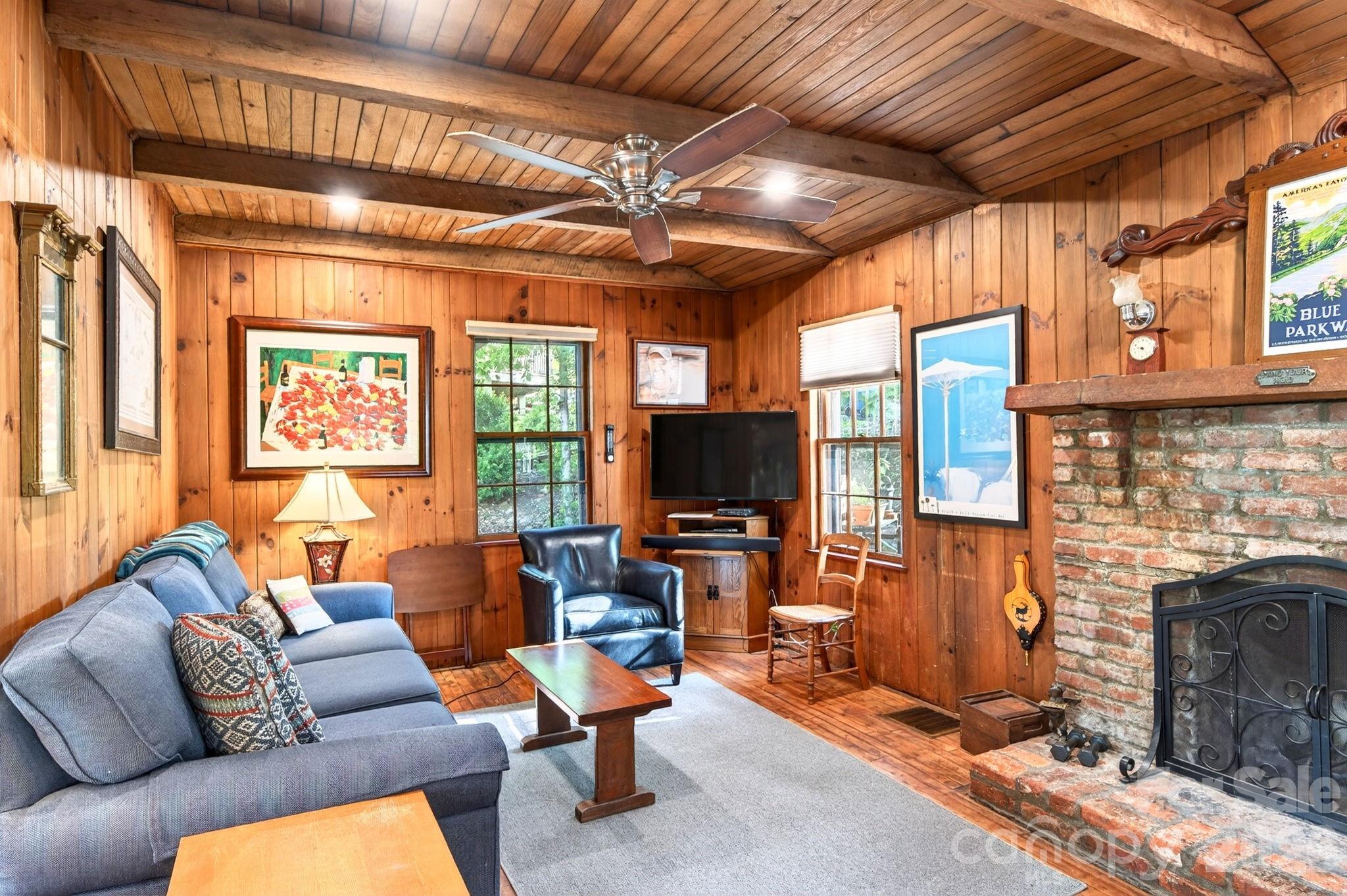 126 Maney Avenue Asheville NC 28804