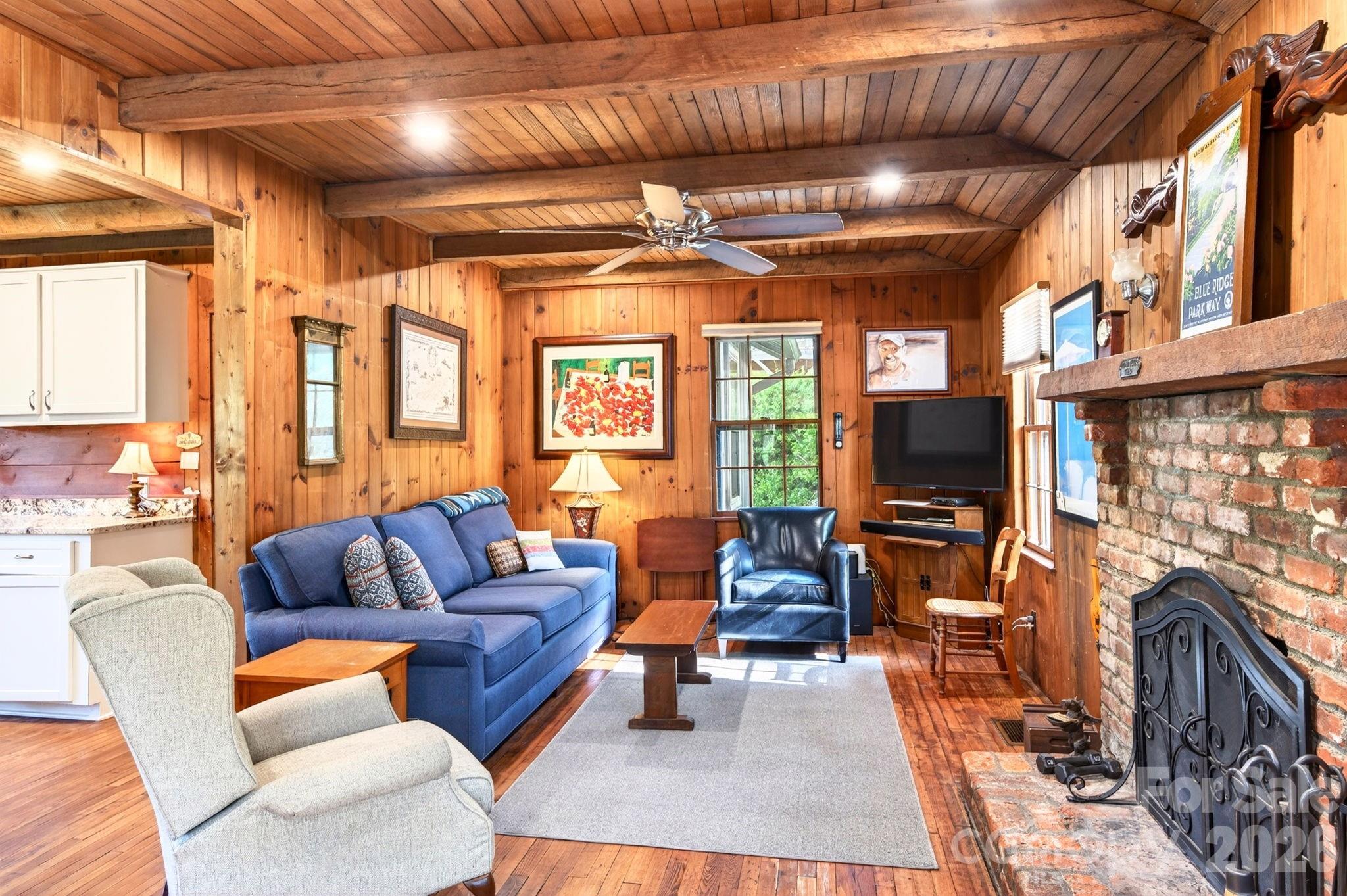 126 Maney Avenue Asheville NC 28804