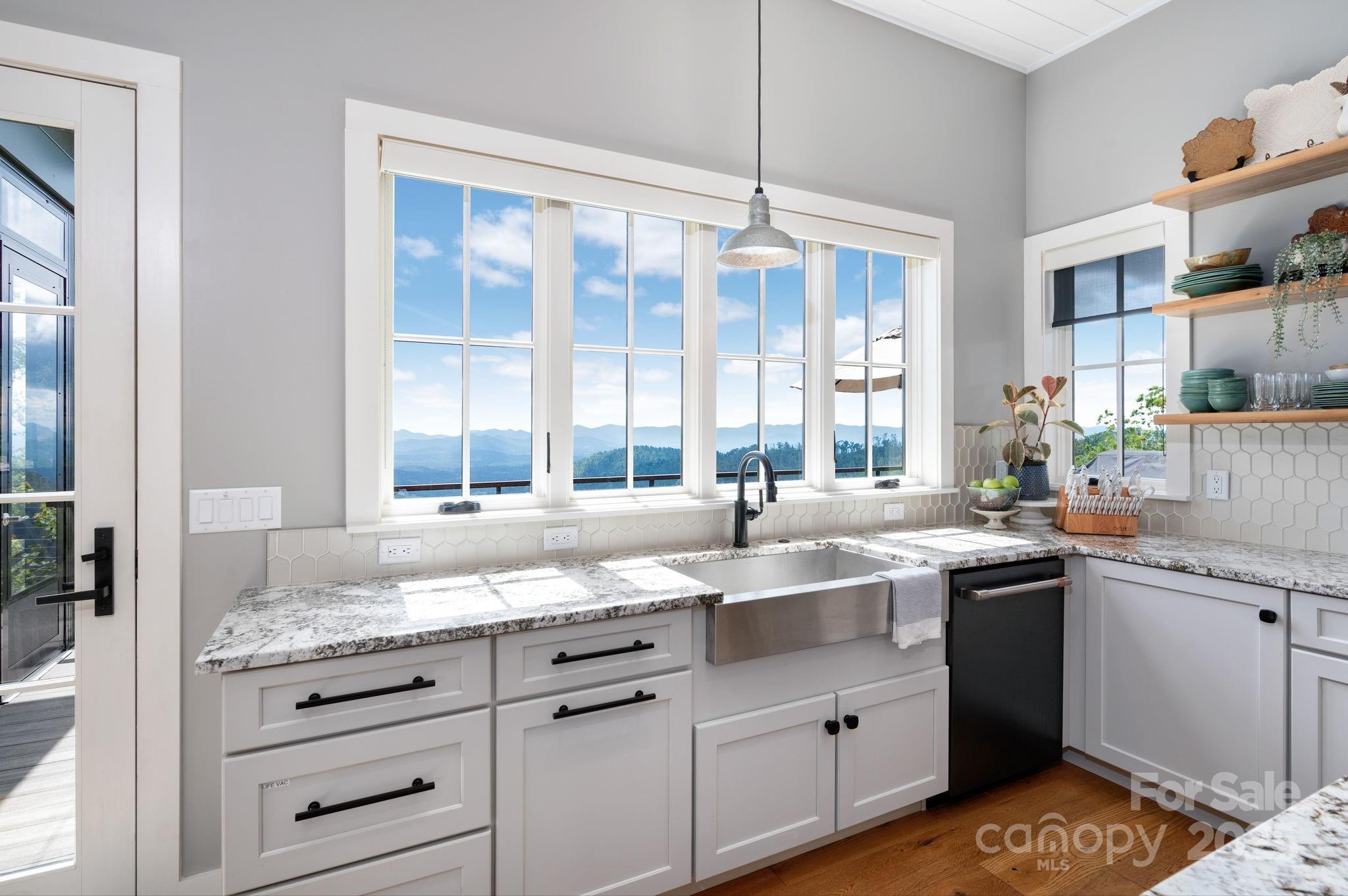 17 Elk Trail Asheville NC 28804