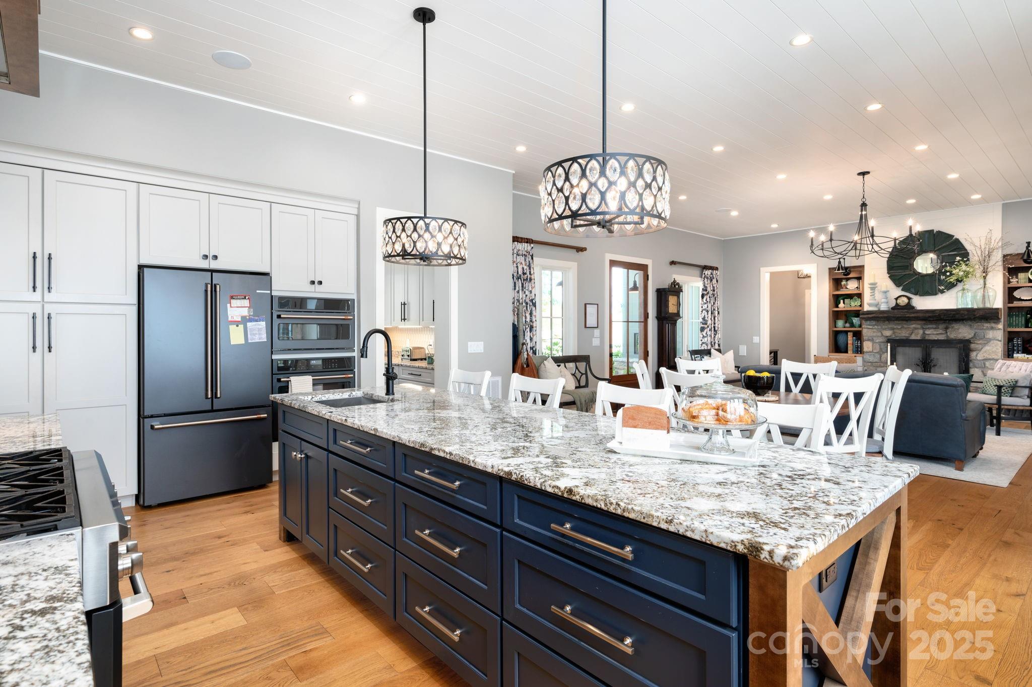 17 Elk Trail Asheville NC 28804