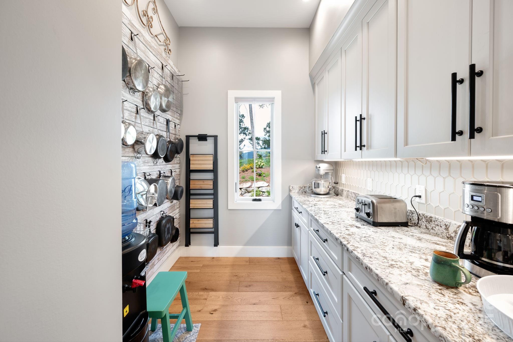 17 Elk Trail Asheville NC 28804