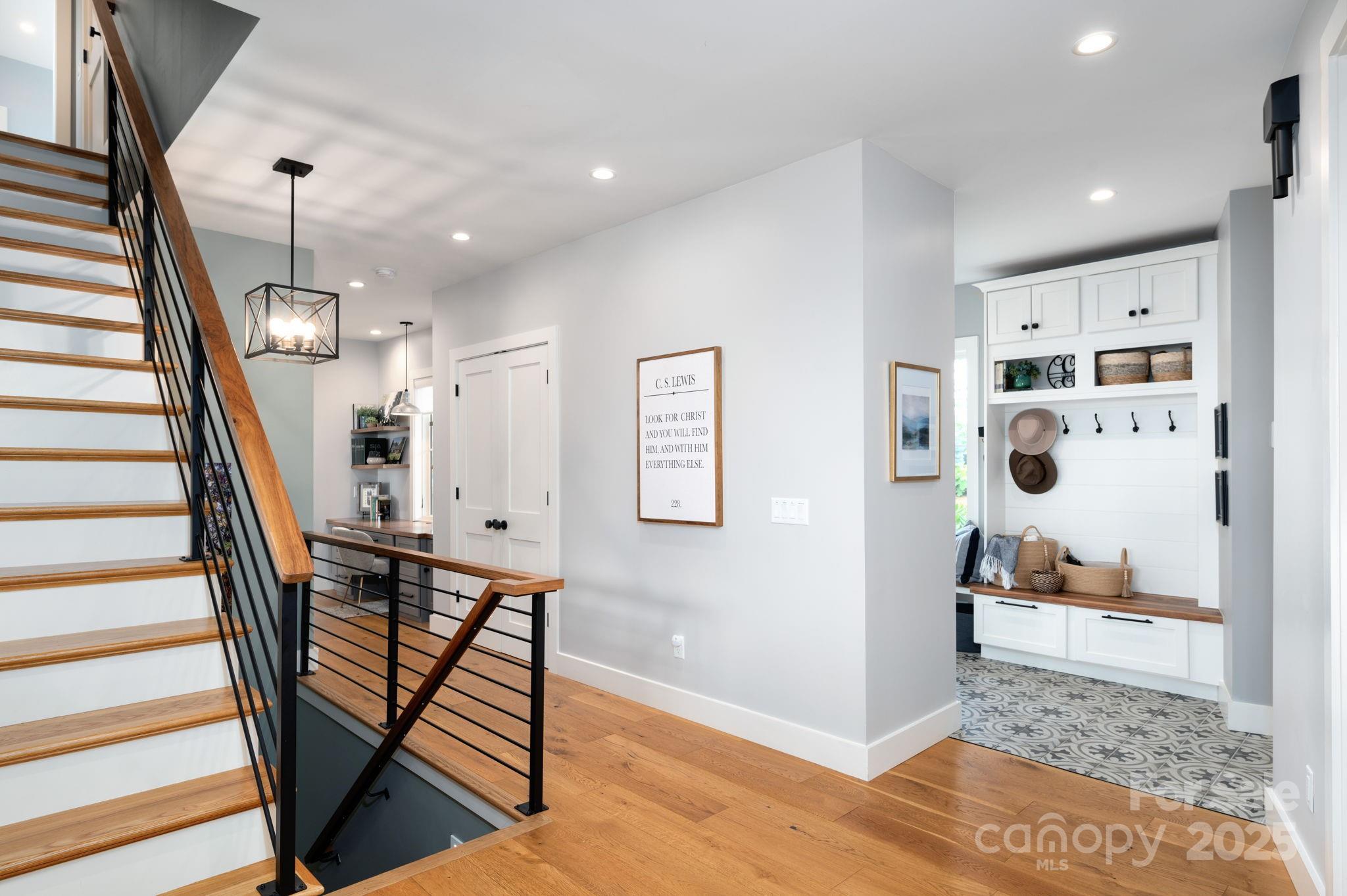 17 Elk Trail Asheville NC 28804