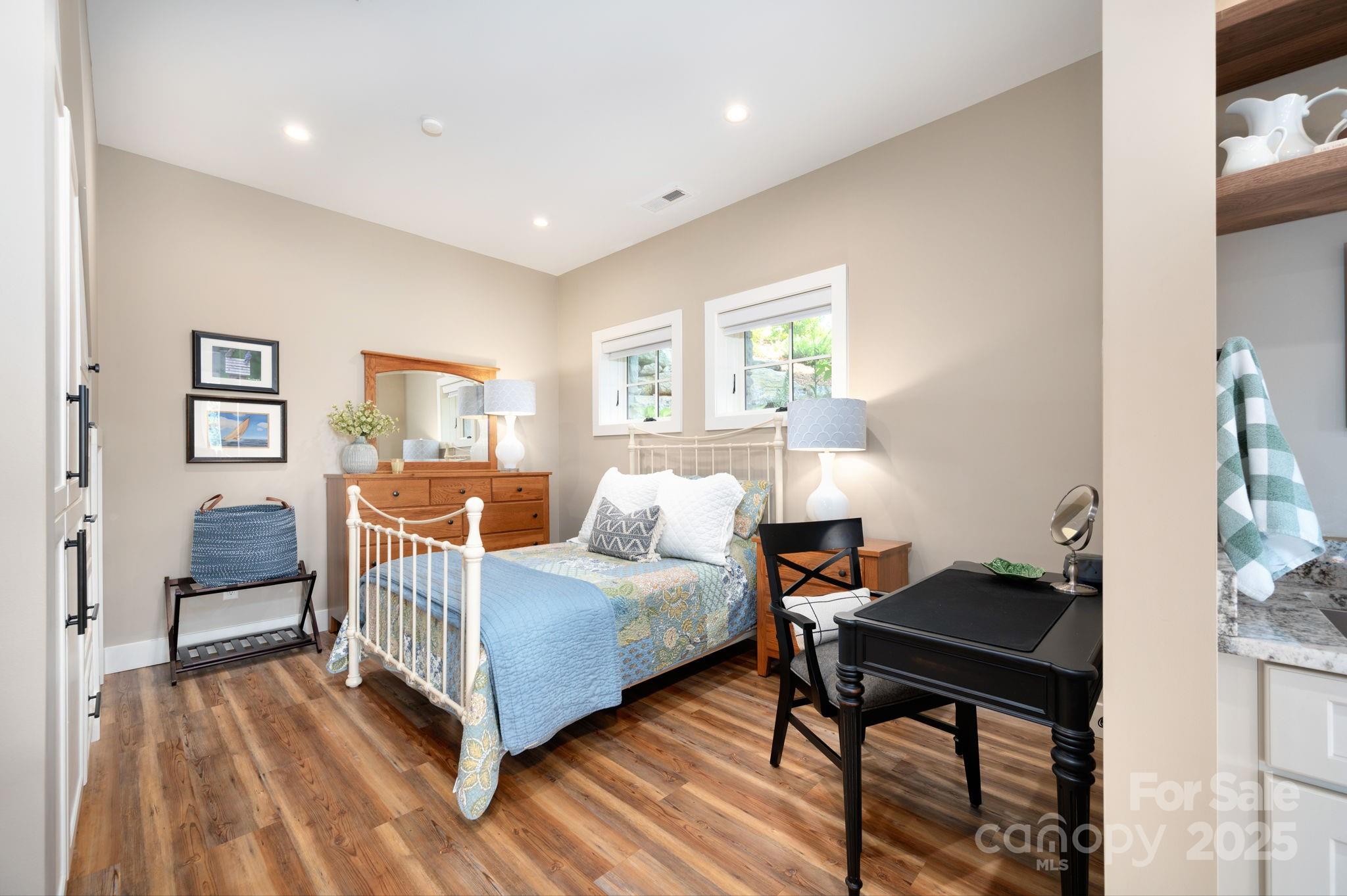 17 Elk Trail Asheville NC 28804