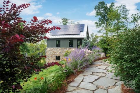 17 Elk Trail Asheville NC 28804