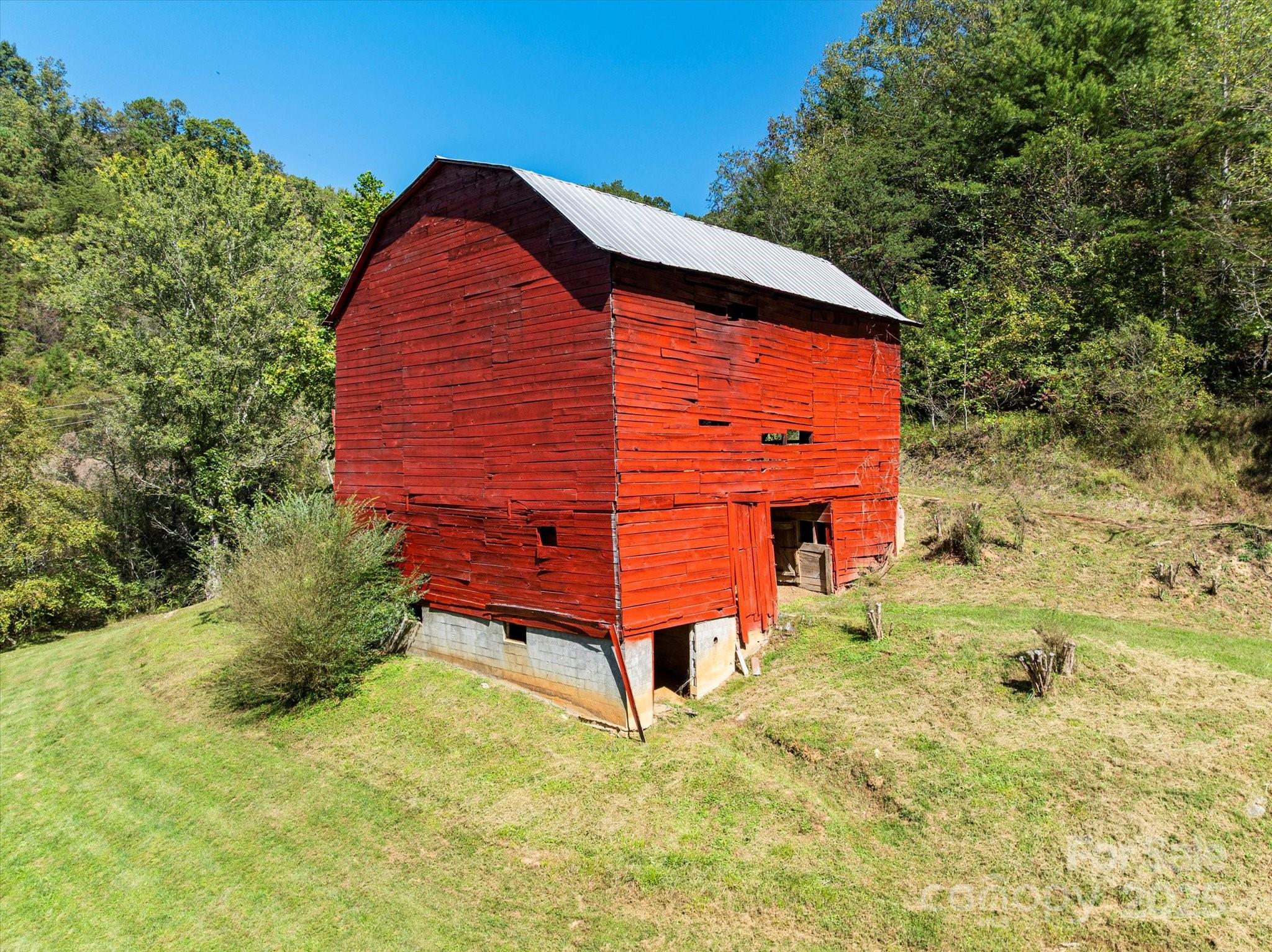 1623 Ammons Branch Road Marshall NC 28753