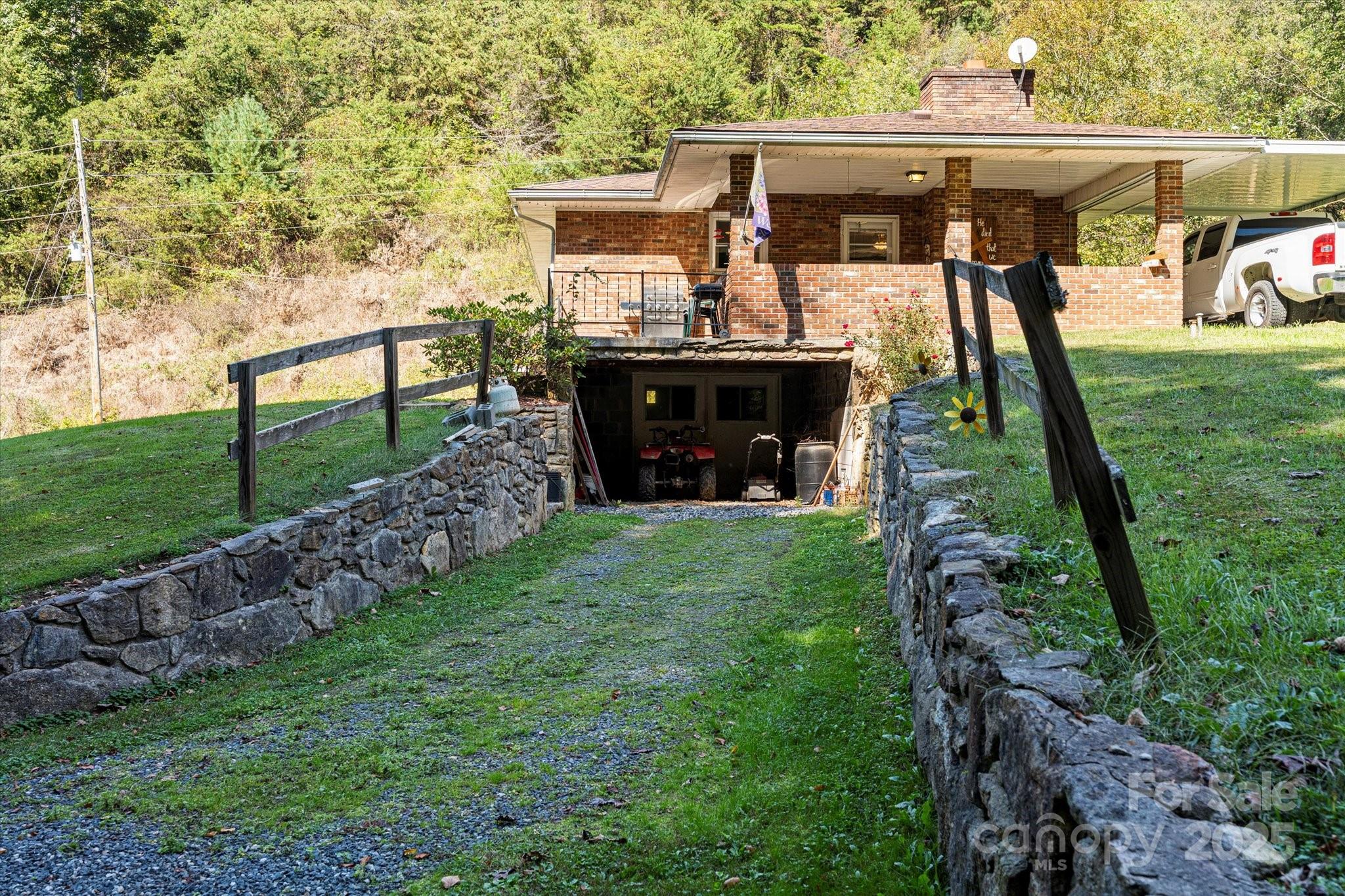 1623 Ammons Branch Road Marshall NC 28753