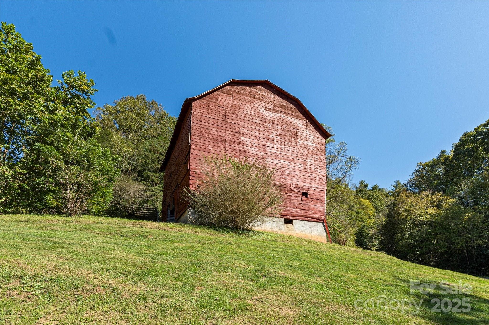 1623 Ammons Branch Road Marshall NC 28753