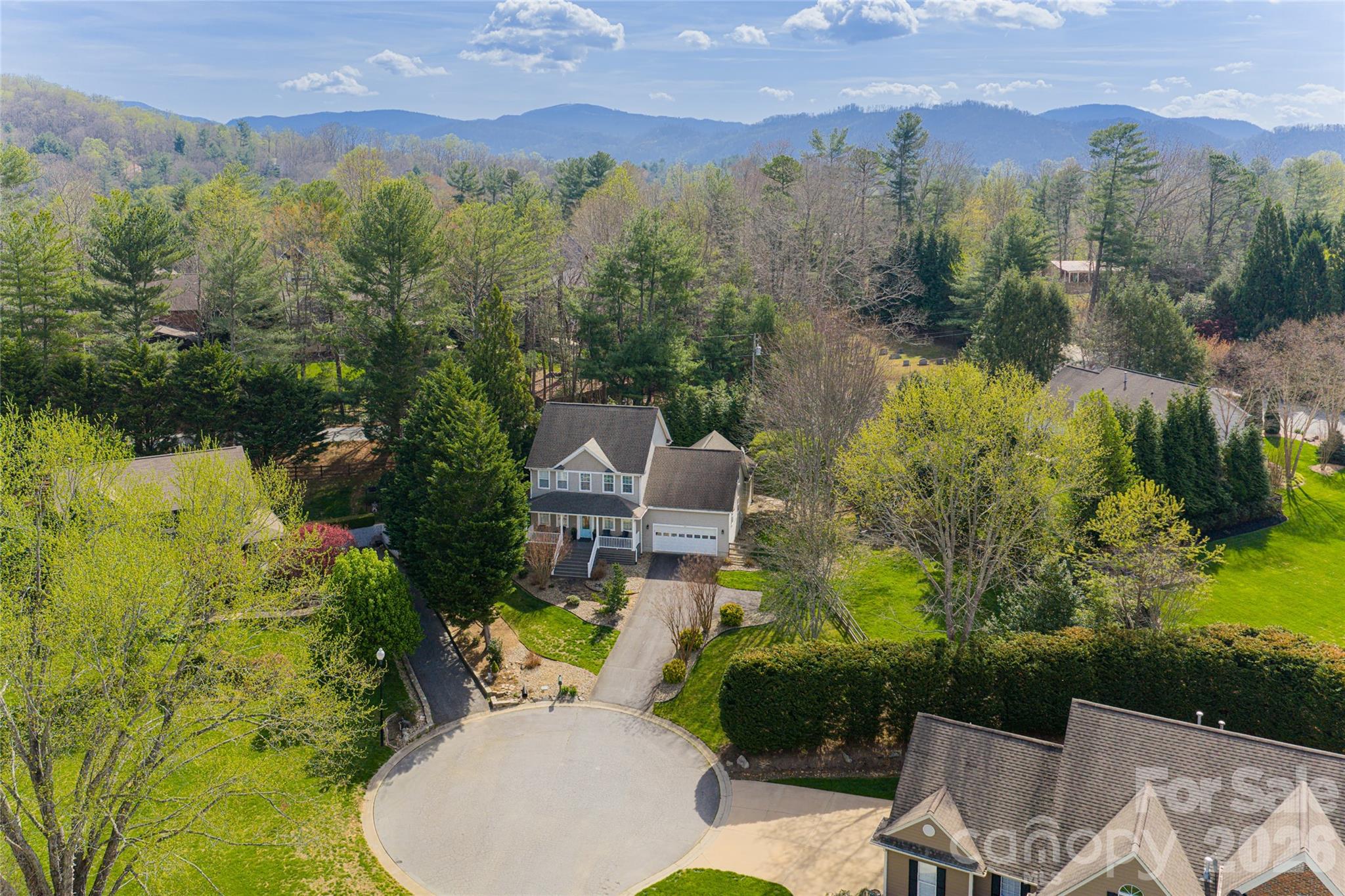 305 Woodview Court Fletcher NC 28732