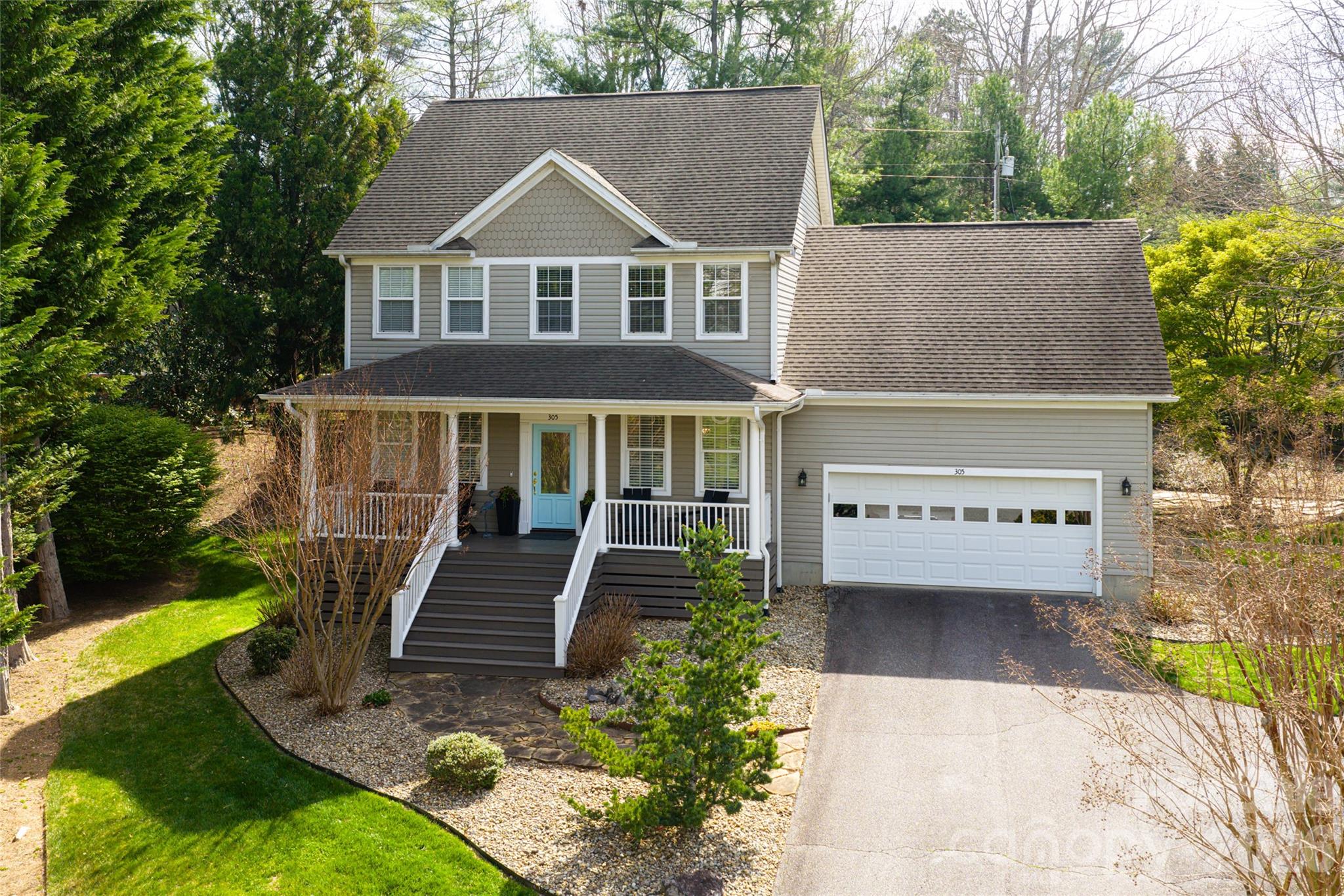 305 Woodview Court Fletcher NC 28732