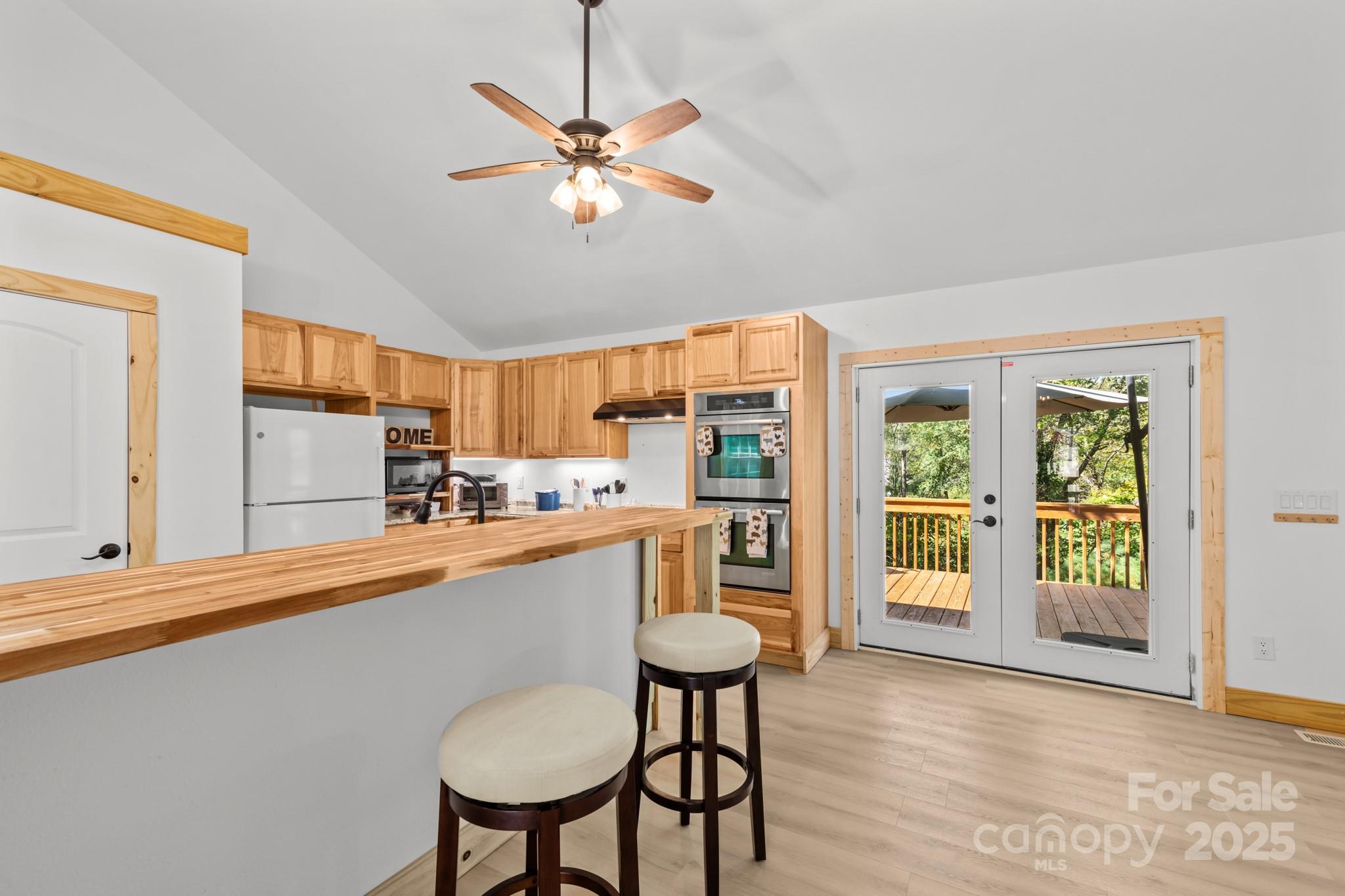 1036 Williamsburg Drive Lenoir NC 28645