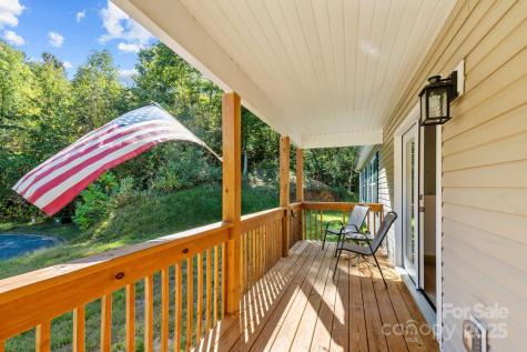 1036 Williamsburg Drive Lenoir NC 28645