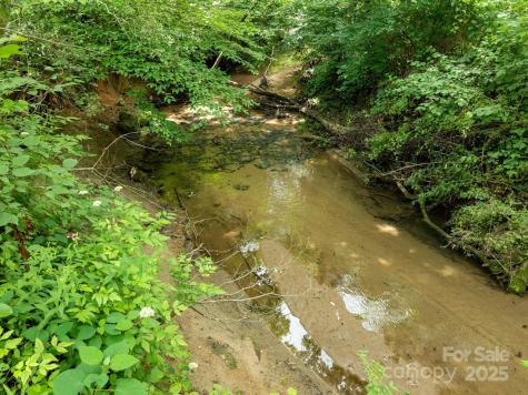 1036 Williamsburg Drive Lenoir NC 28645