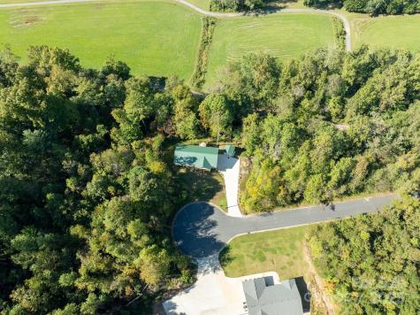 1036 Williamsburg Drive Lenoir NC 28645
