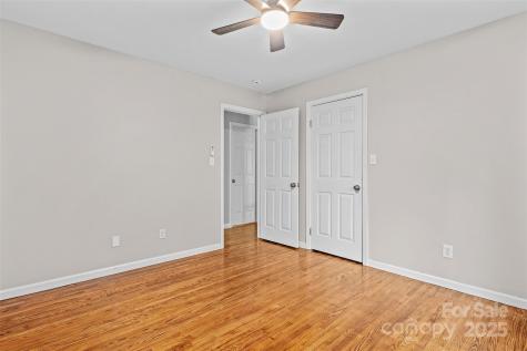 15 Beaverdam Court Asheville NC 28804