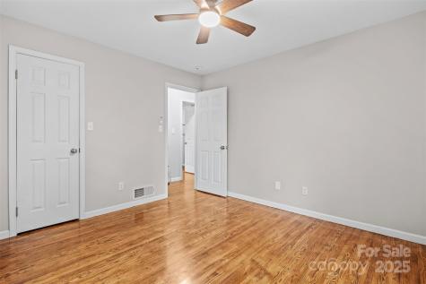 15 Beaverdam Court Asheville NC 28804