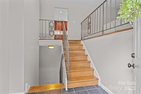 15 Beaverdam Court Asheville NC 28804