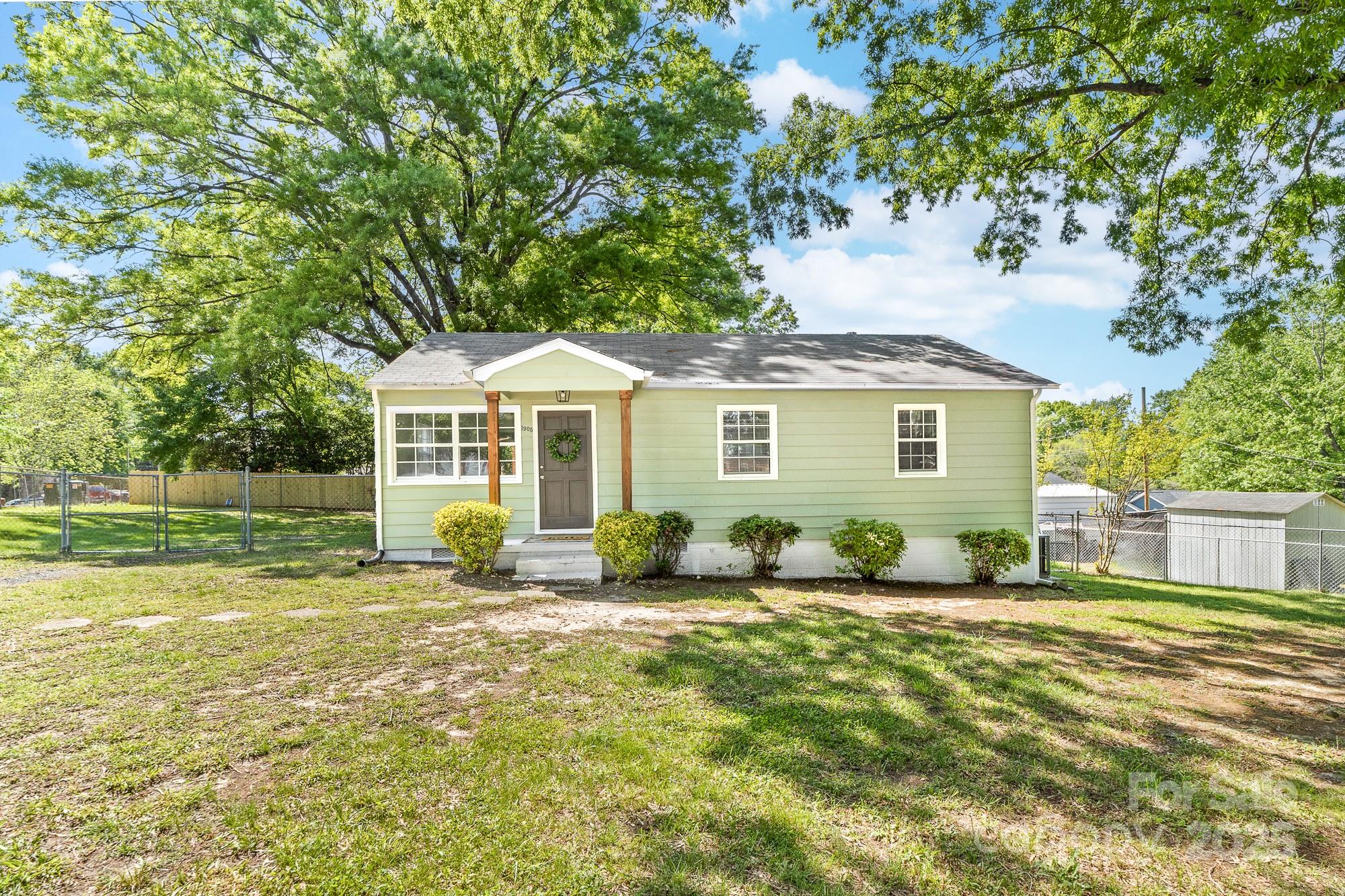 1905 Wood Street Gastonia NC 28052