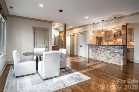 2 Cherokee Orchard Court Fairview NC 28730