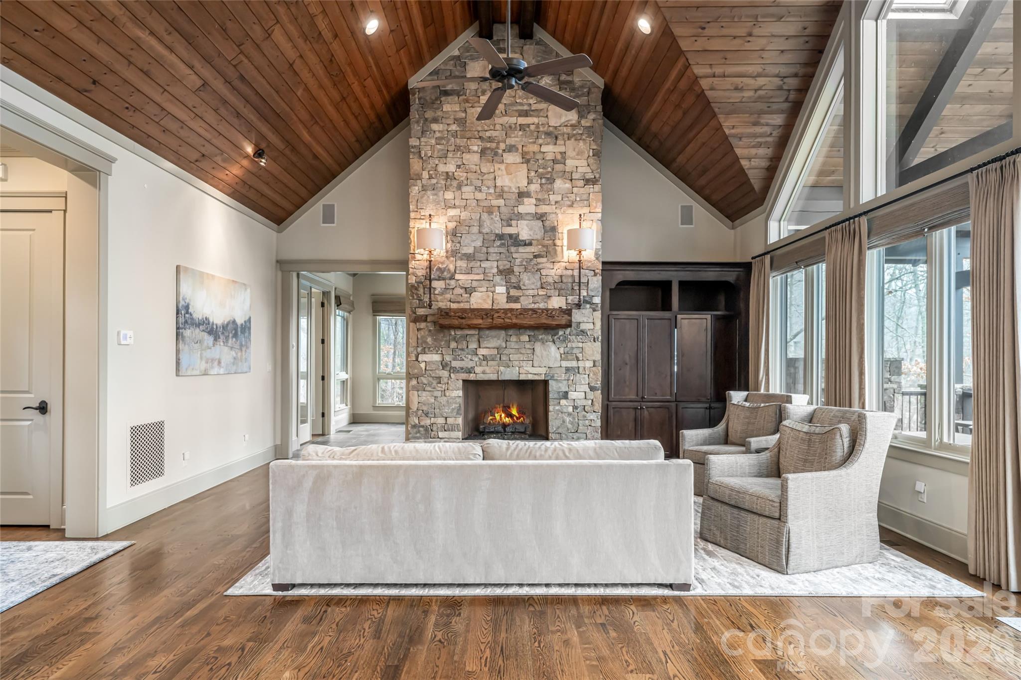 2 Cherokee Orchard Court Fairview NC 28730