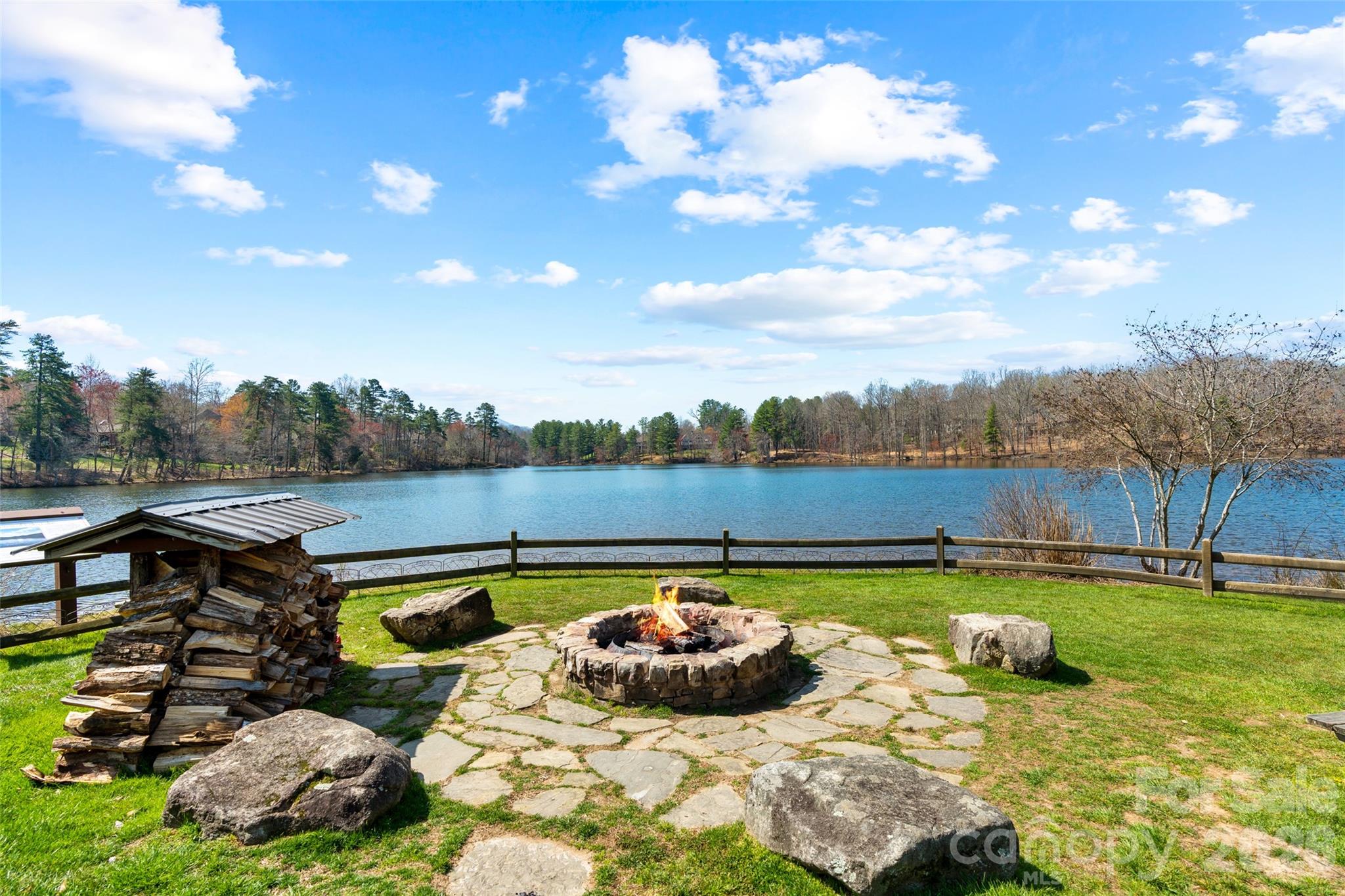 7 Magic Sam Court Biltmore Lake NC 28715