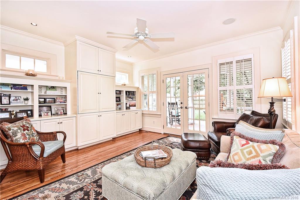 1927 Dilworth Road W Charlotte NC 28203