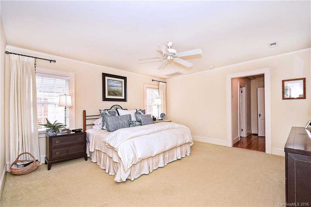 1927 Dilworth Road W Charlotte NC 28203