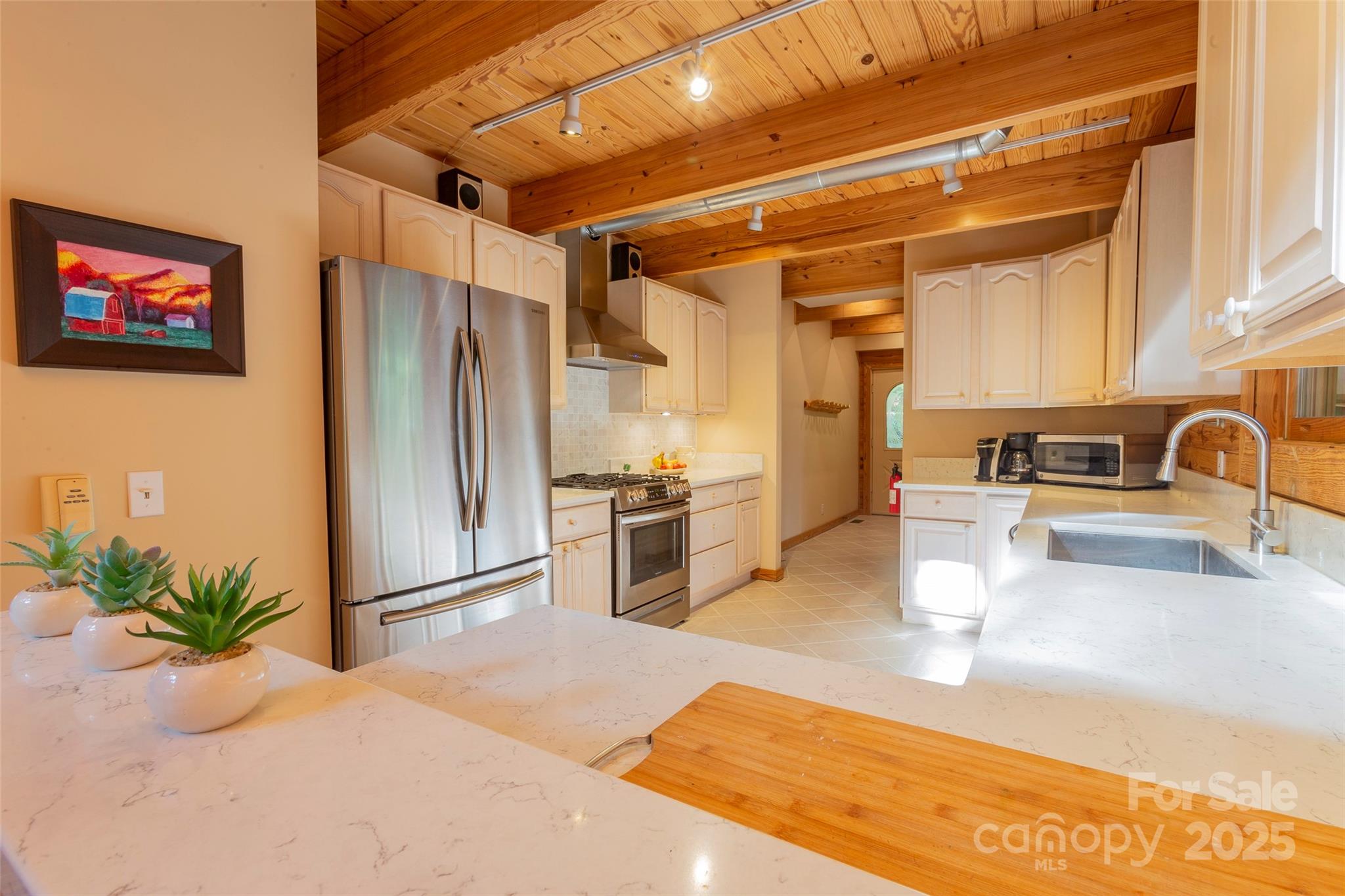 62 Roseanne Lane Fairview NC 28730
