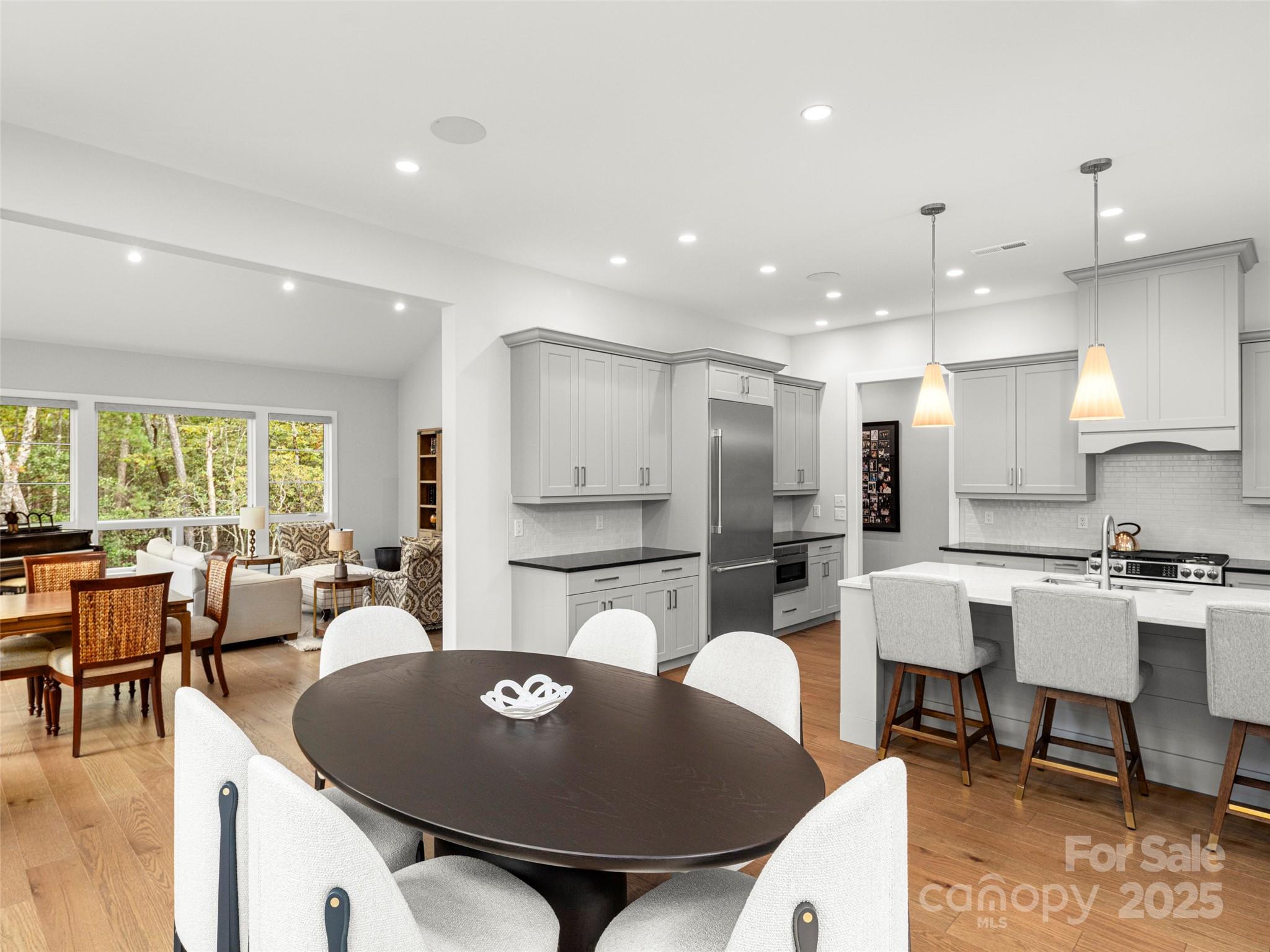 1565 Country View Way Arden NC 28704